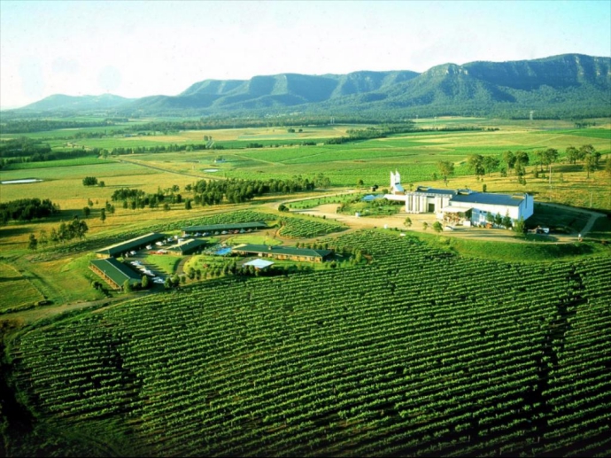 亨特谷，中文俗称“猎人谷”，是位于澳大利亚新南威尔士州的山谷地区，当地盛产葡萄酒，与南澳巴罗莎山谷齐名。 亨特谷得名于亨特河的河谷，而亨特河则以新南威尔士殖民地总督约翰·亨特之名命名。