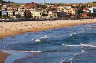 澳大利亚悉尼+布里斯班14天12晚跟团游·【冬夏令营首选】4星住宿+双城深度游览+澳洲当地中小学插班入学含户外活动海豚岛生态兴趣拓展14日12晚-入住寄宿家庭+洋爸妈练习口语+海豚岛喂食海豚+出海观鲸+电影世界